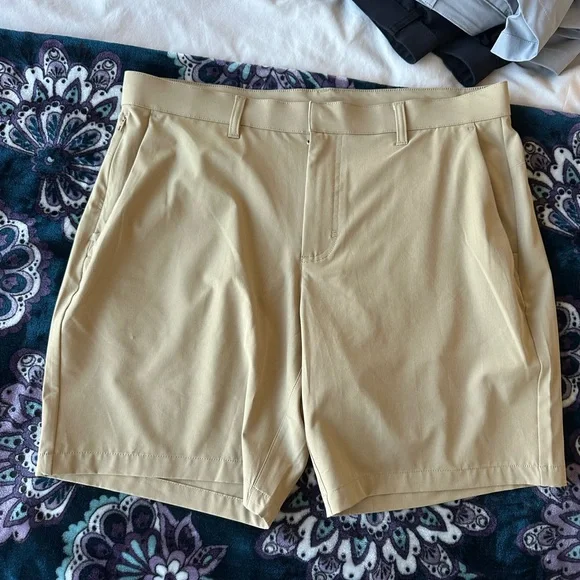 Stylish Fabletics Golf Shorts Trio in Neutral Tones - Picture 6 of 8
